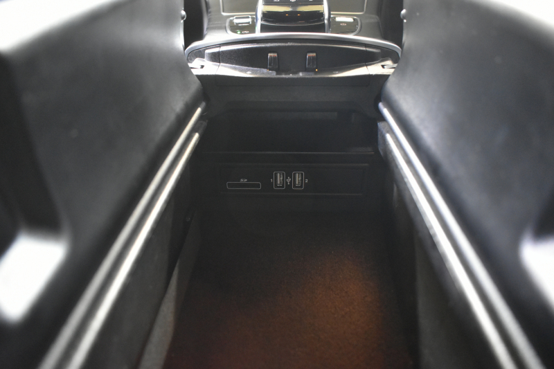 メルセデスベンツ Cクラス C250ﾜｺﾞﾝ ｽﾎﾟｰﾂ 本革仕様 ﾚｰﾀﾞｰｾｰﾌﾃｨP 高出力EG 211馬力 1ｵﾅ ﾋｰﾀｰ黒本革 ﾃﾞｨｽﾄﾛ BSM Lｷｰﾌﾟ AMGｴｱﾛ19AW ｷｰﾚｽGO ﾊﾟｰｸﾄﾛ HUD ﾌｯﾄｹﾞｰﾄ ﾌﾞﾙﾒｽﾀｰ LEDﾍｯﾄﾞﾗｲﾄ ﾏﾙﾁｶﾗｰｱﾝﾋﾞｴﾝﾄ 地ﾃﾞｼﾞHDDﾅﾋﾞ Bｶﾒﾗ 2年保証