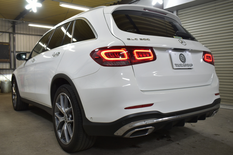 メルセデスベンツ GLC GLC300 4ﾏﾁｯｸ AMGﾗｲﾝ ﾚｰﾀﾞｰｾｰﾌﾃｨP 後期型 1ｵｰﾅｰ MEｺﾈｸﾄ 9速 ﾋｰﾀ付黒半革 ﾃﾞｨｽﾄﾛ BSM Lﾁｪﾝｼﾞ AMGｴｱﾛ20AW PTS ﾌｯﾄｹﾞｰﾄ  地ﾃﾞｼﾞﾅﾋﾞ 360ｶﾒﾗ 2年保証