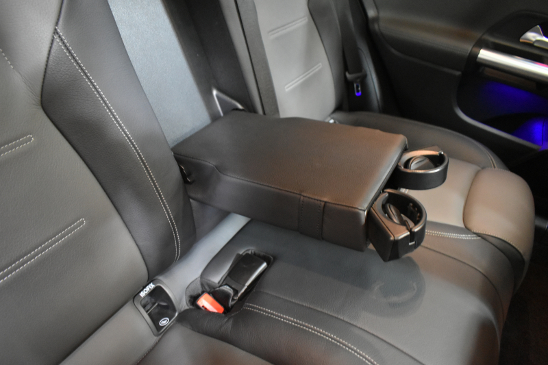 メルセデスベンツ Bクラス B200d AMGﾗｲﾝ AMGﾚｻﾞｰｴｸｽｸﾙｰｼﾌﾞP ｱﾄﾞﾊﾞﾝｽﾄﾞP ﾚｰﾀﾞｰSP MEｺﾈ MBUXｼｽﾃﾑ ﾊﾟﾉﾗﾏR ﾋｰﾀｰ付黒灰革 ACC BSM Lﾁｪﾝｼﾞ AMGｴｱﾛ18AW ﾏﾙﾁLED HUD ﾌｯﾄﾄﾗﾝｸ 対話式ﾅﾋﾞTV 360ｶﾒﾗ 2年保証