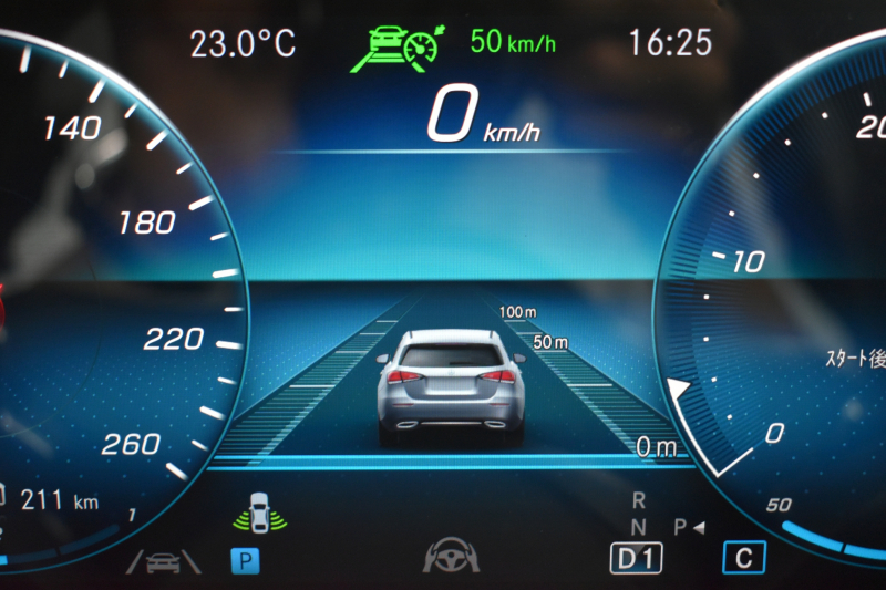 メルセデスベンツ Bクラス B200d AMGﾗｲﾝ AMGﾚｻﾞｰｴｸｽｸﾙｰｼﾌﾞP ｱﾄﾞﾊﾞﾝｽﾄﾞP ﾚｰﾀﾞｰSP MEｺﾈ MBUXｼｽﾃﾑ ﾊﾟﾉﾗﾏR ﾋｰﾀｰ付黒灰革 ACC BSM Lﾁｪﾝｼﾞ AMGｴｱﾛ18AW ﾏﾙﾁLED HUD ﾌｯﾄﾄﾗﾝｸ 対話式ﾅﾋﾞTV 360ｶﾒﾗ 2年保証