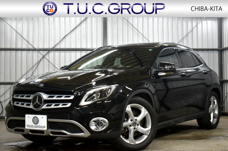 メルセデスベンツ GLA GLA220 4M ﾚｰﾀﾞｰSP  後期型 184馬力 4WD ﾊﾟﾉﾗﾏｻﾝﾙｰﾌ ﾋｰﾀｰ黒革 ﾃﾞｨｽﾄﾛ Bｽﾎﾟｯﾄ 専用18AW&ﾊﾞﾝﾊﾟｰ 駐車支援 ｷｰGO ﾊｰﾏﾝK PTS ﾌｯﾄｹﾞｰﾄ 地ﾃﾞｼﾞBｶﾒﾗ 2年保証