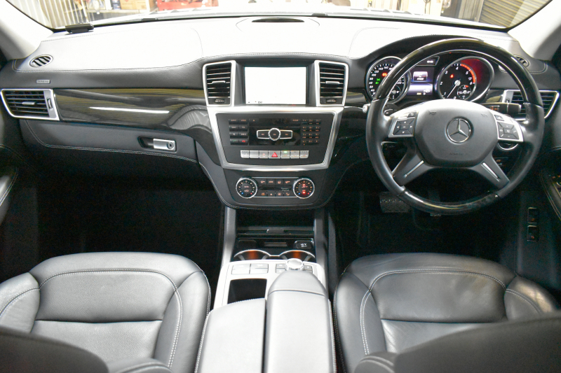 メルセデスベンツ GLクラス GL350 ﾌﾞﾙｰﾃｯｸ 4M ﾚｻﾞｰｴｸｽｸﾙｰｼﾌﾞP ﾚｰﾀﾞｰｾｰﾌﾃｨP  V6/3.0Lﾃﾞｨｰｾﾞﾙ ﾊﾟﾉﾗﾏｻﾝﾙｰﾌ 黒革 ﾃﾞｨｽﾄﾛ ﾌﾞﾗｲﾝﾄﾞｽﾎﾟｯﾄ ﾚｰﾝｷｰﾌﾟ HDDﾅﾋﾞTV 360ｶﾒﾗ ｷｰﾚｽGO 20AW ｻｲﾄﾞﾗﾝﾆﾝｸﾞﾎﾞｰﾄﾞ ｵｰﾄﾃｰﾙｹﾞｰﾄ 2年保証