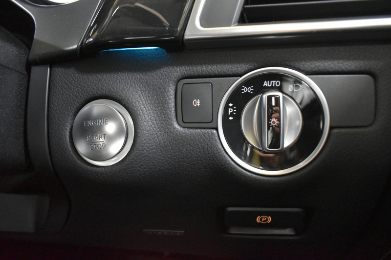 メルセデスベンツ GLクラス GL350 ﾌﾞﾙｰﾃｯｸ 4M ﾚｻﾞｰｴｸｽｸﾙｰｼﾌﾞP ﾚｰﾀﾞｰｾｰﾌﾃｨP  V6/3.0Lﾃﾞｨｰｾﾞﾙ ﾊﾟﾉﾗﾏｻﾝﾙｰﾌ 黒革 ﾃﾞｨｽﾄﾛ ﾌﾞﾗｲﾝﾄﾞｽﾎﾟｯﾄ ﾚｰﾝｷｰﾌﾟ HDDﾅﾋﾞTV 360ｶﾒﾗ ｷｰﾚｽGO 20AW ｻｲﾄﾞﾗﾝﾆﾝｸﾞﾎﾞｰﾄﾞ ｵｰﾄﾃｰﾙｹﾞｰﾄ 2年保証