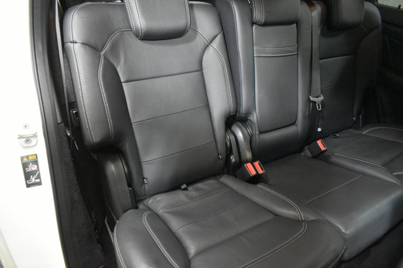 メルセデスベンツ GLクラス GL350 ﾌﾞﾙｰﾃｯｸ 4M ﾚｻﾞｰｴｸｽｸﾙｰｼﾌﾞP ﾚｰﾀﾞｰｾｰﾌﾃｨP  V6/3.0Lﾃﾞｨｰｾﾞﾙ ﾊﾟﾉﾗﾏｻﾝﾙｰﾌ 黒革 ﾃﾞｨｽﾄﾛ ﾌﾞﾗｲﾝﾄﾞｽﾎﾟｯﾄ ﾚｰﾝｷｰﾌﾟ HDDﾅﾋﾞTV 360ｶﾒﾗ ｷｰﾚｽGO 20AW ｻｲﾄﾞﾗﾝﾆﾝｸﾞﾎﾞｰﾄﾞ ｵｰﾄﾃｰﾙｹﾞｰﾄ 2年保証