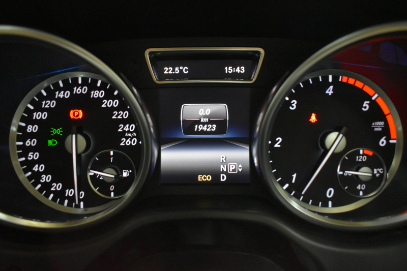 メルセデスベンツ GLクラス GL350 ﾌﾞﾙｰﾃｯｸ 4M ﾚｻﾞｰｴｸｽｸﾙｰｼﾌﾞP ﾚｰﾀﾞｰｾｰﾌﾃｨP  V6/3.0Lﾃﾞｨｰｾﾞﾙ ﾊﾟﾉﾗﾏｻﾝﾙｰﾌ 黒革 ﾃﾞｨｽﾄﾛ ﾌﾞﾗｲﾝﾄﾞｽﾎﾟｯﾄ ﾚｰﾝｷｰﾌﾟ HDDﾅﾋﾞTV 360ｶﾒﾗ ｷｰﾚｽGO 20AW ｻｲﾄﾞﾗﾝﾆﾝｸﾞﾎﾞｰﾄﾞ ｵｰﾄﾃｰﾙｹﾞｰﾄ 2年保証