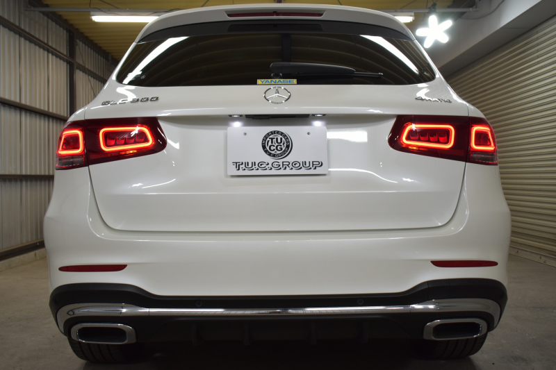 メルセデスベンツ GLC GLC300 4ﾏﾁｯｸ AMGﾗｲﾝ ﾚｻﾞｰｴｸｽｸﾙｰｼﾌﾞP ﾚｰﾀﾞｰｾｰﾌﾃｨP 後期型 ﾊﾟﾉﾗﾏｻﾝﾙｰﾌ ﾋｰﾀｰ/ﾍﾞﾝﾁﾚｰｼｮﾝ黒革 ﾌﾞﾙﾒｽﾀｰ HUD AMGｴｱﾛ20AW MBUXﾅﾋﾞTV 360ｶﾒﾗ 液晶ﾒｰﾀｰ ﾃﾞｨｽﾄﾛ ﾌﾞﾗｲﾝﾄﾞS ﾚｰﾝｷｰﾌﾟ ｷｰﾚｽGO ﾌｯﾄｹﾞｰﾄ 2年保証