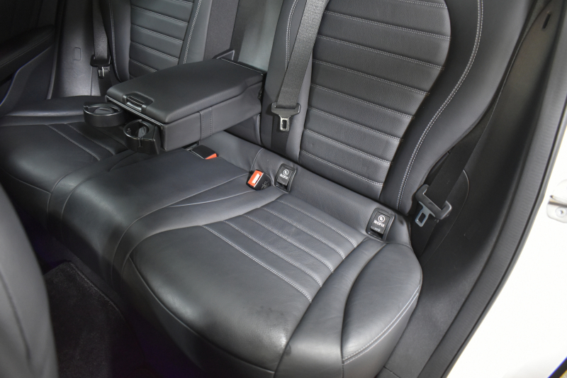 メルセデスベンツ GLC GLC300 4ﾏﾁｯｸ AMGﾗｲﾝ ﾚｻﾞｰｴｸｽｸﾙｰｼﾌﾞP ﾚｰﾀﾞｰｾｰﾌﾃｨP 後期型 ﾊﾟﾉﾗﾏｻﾝﾙｰﾌ ﾋｰﾀｰ/ﾍﾞﾝﾁﾚｰｼｮﾝ黒革 ﾌﾞﾙﾒｽﾀｰ HUD AMGｴｱﾛ20AW MBUXﾅﾋﾞTV 360ｶﾒﾗ 液晶ﾒｰﾀｰ ﾃﾞｨｽﾄﾛ ﾌﾞﾗｲﾝﾄﾞS ﾚｰﾝｷｰﾌﾟ ｷｰﾚｽGO ﾌｯﾄｹﾞｰﾄ 2年保証