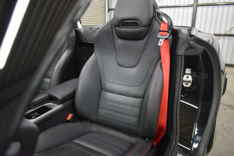 メルセデスベンツ SLCクラス SLC200 ｽﾎﾟｰﾂ ﾚｰﾀﾞｰｾｰﾌﾃｨP AMGｽﾀｲﾘﾝｸﾞP ﾀﾞｲﾅﾐｯｸﾊﾝﾄﾞﾘﾝｸﾞP 2.0L/184馬力 9速AT 黒革 ｴｱｽｶｰﾌ ﾊｰﾏﾝｶｰﾄﾞﾝ AMGｴｱﾛ18AW ﾃﾞｨｽﾄﾛ ﾌﾞﾗｲﾝﾄﾞS ｷｰﾚｽGO ﾅﾋﾞTV Bｶﾒﾗ PTS 電動ｵｰﾌﾟﾝ 2年保証