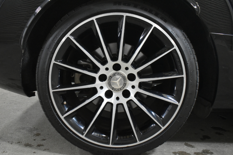 メルセデスベンツ SLCクラス SLC200 ｽﾎﾟｰﾂ ﾚｰﾀﾞｰｾｰﾌﾃｨP AMGｽﾀｲﾘﾝｸﾞP ﾀﾞｲﾅﾐｯｸﾊﾝﾄﾞﾘﾝｸﾞP 2.0L/184馬力 9速AT 黒革 ｴｱｽｶｰﾌ ﾊｰﾏﾝｶｰﾄﾞﾝ AMGｴｱﾛ18AW ﾃﾞｨｽﾄﾛ ﾌﾞﾗｲﾝﾄﾞS ｷｰﾚｽGO ﾅﾋﾞTV Bｶﾒﾗ PTS 電動ｵｰﾌﾟﾝ 2年保証