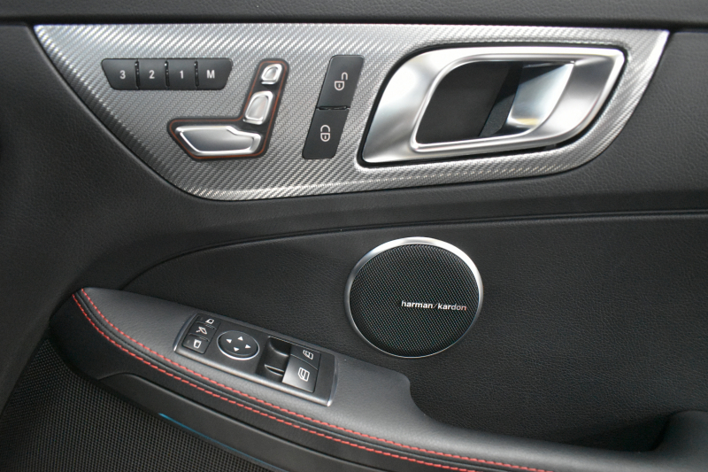 メルセデスベンツ SLCクラス SLC200 ｽﾎﾟｰﾂ ﾚｰﾀﾞｰｾｰﾌﾃｨP AMGｽﾀｲﾘﾝｸﾞP ﾀﾞｲﾅﾐｯｸﾊﾝﾄﾞﾘﾝｸﾞP 2.0L/184馬力 9速AT 黒革 ｴｱｽｶｰﾌ ﾊｰﾏﾝｶｰﾄﾞﾝ AMGｴｱﾛ18AW ﾃﾞｨｽﾄﾛ ﾌﾞﾗｲﾝﾄﾞS ｷｰﾚｽGO ﾅﾋﾞTV Bｶﾒﾗ PTS 電動ｵｰﾌﾟﾝ 2年保証