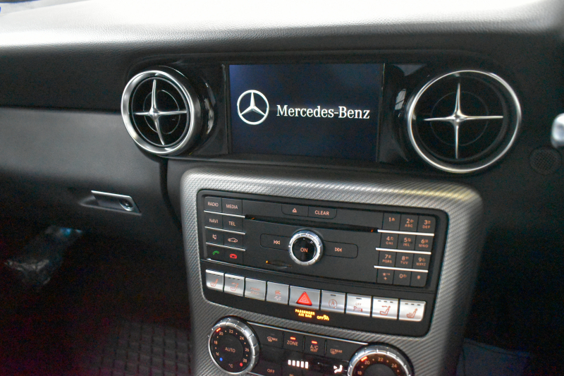 メルセデスベンツ SLCクラス SLC200 ｽﾎﾟｰﾂ ﾚｰﾀﾞｰｾｰﾌﾃｨP AMGｽﾀｲﾘﾝｸﾞP ﾀﾞｲﾅﾐｯｸﾊﾝﾄﾞﾘﾝｸﾞP 2.0L/184馬力 9速AT 黒革 ｴｱｽｶｰﾌ ﾊｰﾏﾝｶｰﾄﾞﾝ AMGｴｱﾛ18AW ﾃﾞｨｽﾄﾛ ﾌﾞﾗｲﾝﾄﾞS ｷｰﾚｽGO ﾅﾋﾞTV Bｶﾒﾗ PTS 電動ｵｰﾌﾟﾝ 2年保証