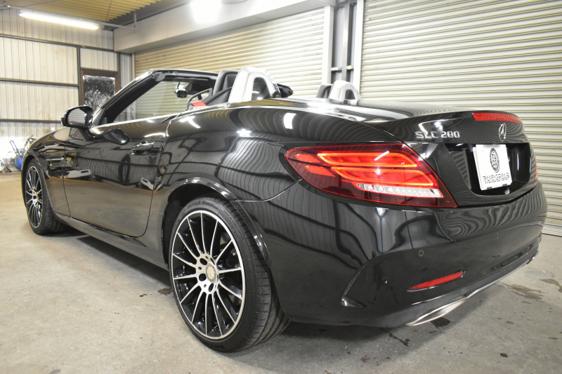 メルセデスベンツ SLCクラス SLC200 ｽﾎﾟｰﾂ ﾚｰﾀﾞｰｾｰﾌﾃｨP AMGｽﾀｲﾘﾝｸﾞP ﾀﾞｲﾅﾐｯｸﾊﾝﾄﾞﾘﾝｸﾞP 2.0L/184馬力 9速AT 黒革 ｴｱｽｶｰﾌ ﾊｰﾏﾝｶｰﾄﾞﾝ AMGｴｱﾛ18AW ﾃﾞｨｽﾄﾛ ﾌﾞﾗｲﾝﾄﾞS ｷｰﾚｽGO ﾅﾋﾞTV Bｶﾒﾗ PTS 電動ｵｰﾌﾟﾝ 2年保証