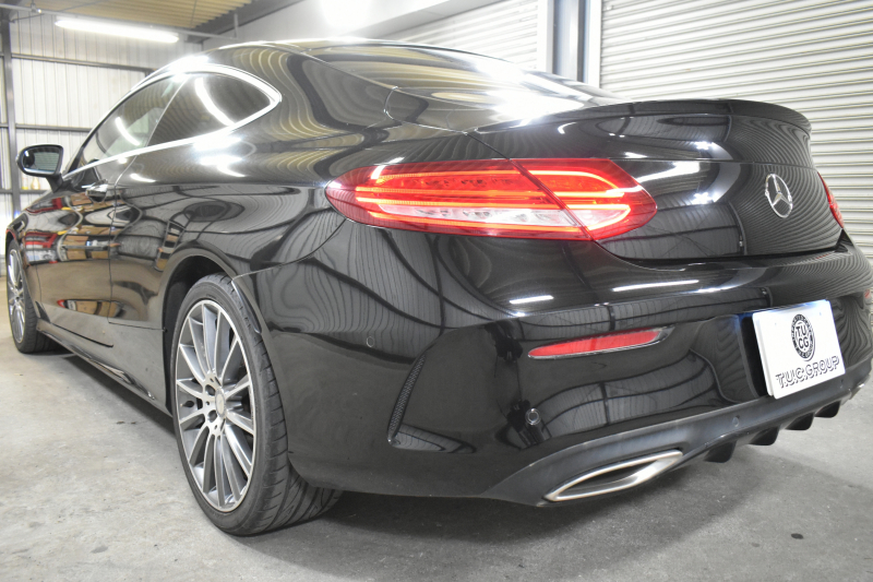 メルセデスベンツ Cクラス C180ｸｰﾍﾟ ｽﾎﾟｰﾂ+ ﾚｻﾞｰｴｸｽｸﾙｰｼﾌﾞ ﾚｰﾀﾞｰｾｰﾌﾃｨP ﾊﾟﾉﾗﾏｻﾝﾙｰﾌ ﾋｰﾀｰ赤本革 ACC BSM Lｷｰﾌﾟ AMGｴｱﾛ19AW HUD ｷｰﾚｽGo ﾊﾟｰｸﾄﾛ LEDﾍｯﾄﾞﾗｲﾄ ｴｱﾊﾞﾗﾝｽP 地ﾃﾞｼﾞﾅﾋﾞ Bｶﾒﾗ 2年保証