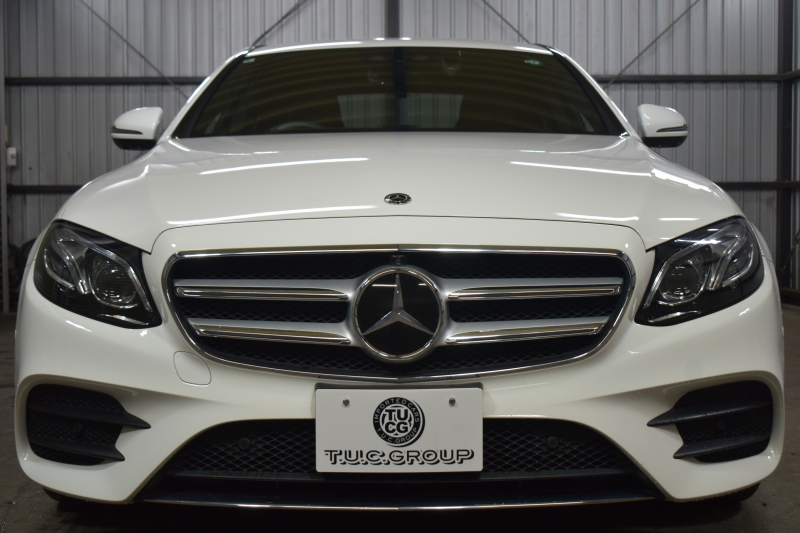 メルセデスベンツ Eクラス E200 AVG AMGﾗｲﾝ ｴｸｽｸﾙｰｼﾌﾞP ﾚｰﾀﾞｰｾｰﾌﾃｨP 中期型 BSG搭載 黒革 ﾌﾞﾙﾒｽﾀｰ ﾍｯﾄﾞｱｯﾌﾟD ｴｱﾊﾞﾗﾝｽP 電動ﾄﾗﾝｸ AMGｴｱﾛ19AW ﾃﾞｨｽﾄﾛﾆｯｸ ﾌﾞﾗｲﾝﾄﾞｽﾎﾟｯﾄ ﾚｰﾝｷｰﾌﾟ ﾅﾋﾞTV 360ｶﾒﾗ ｷｰﾚｽGO 2年保証