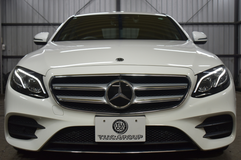 メルセデスベンツ Eクラス E200 AVG AMGﾗｲﾝ ｴｸｽｸﾙｰｼﾌﾞP ﾚｰﾀﾞｰｾｰﾌﾃｨP 中期型 BSG搭載 黒革 ﾌﾞﾙﾒｽﾀｰ ﾍｯﾄﾞｱｯﾌﾟD ｴｱﾊﾞﾗﾝｽP 電動ﾄﾗﾝｸ AMGｴｱﾛ19AW ﾃﾞｨｽﾄﾛﾆｯｸ ﾌﾞﾗｲﾝﾄﾞｽﾎﾟｯﾄ ﾚｰﾝｷｰﾌﾟ ﾅﾋﾞTV 360ｶﾒﾗ ｷｰﾚｽGO 2年保証