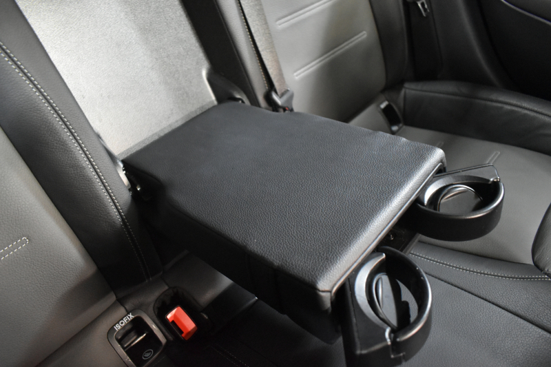 メルセデスベンツ CLAクラス CLA200d ｼｭｰﾃｨﾝｸﾞﾌﾞﾚｰｸ AMGﾗｲﾝP AMGﾚｻﾞｰｴｸｽｸﾙｰｼﾌﾞ ｱﾄﾞﾊﾞﾝｽﾄﾞ ﾚｰﾀﾞｰSP 燃費18.2km ﾃﾞｨｰｾﾞﾙTB ﾊﾟﾉﾗﾏｻﾝR ﾋｰﾀｰ黒灰革 ﾃﾞｨｽﾄﾛ BSM Lﾁｪﾝｼﾞ AMGｴｱﾛ18AW ｷｰﾚｽGO PTS  HUD 対話式ﾅﾋﾞ 360ｶﾒﾗ 2年保証