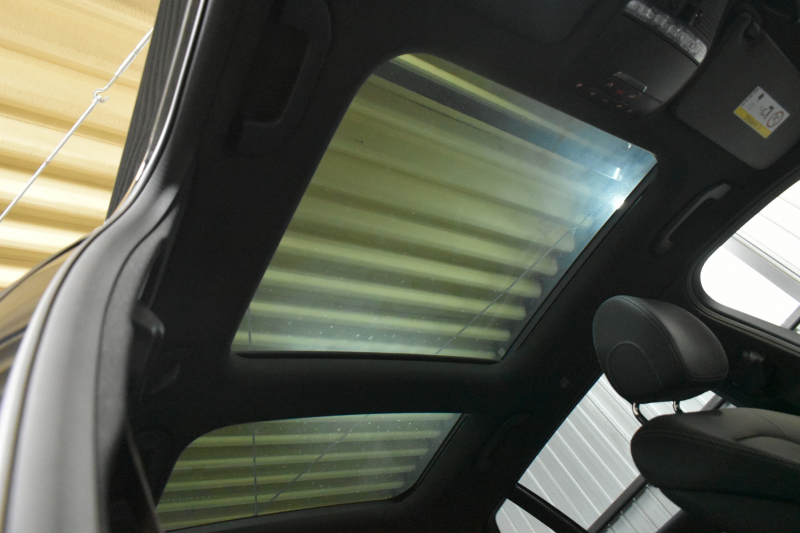 メルセデスベンツ Cクラス C180 ﾜｺﾞﾝ ﾛｰﾚｳｽｴﾃﾞｨｼｮﾝ ﾚｰﾀﾞｰｾｰﾌﾃｨP 特別仕様車 前期最終型 MEｺﾈｸﾄ ｺﾗﾑ9速 ﾊﾟﾉﾗﾏｻﾝﾙｰﾌ ﾋｰﾀｰ黒革 ﾃﾞｨｽﾄﾛ BSM Lｷｰﾌﾟ AMGｴｱﾛ18AW ｷｰﾚｽGO PTS 電動ﾘｱｹﾞｰﾄ LEDﾍｯﾄﾞﾗｲﾄ 地ﾃﾞｼﾞﾅﾋﾞ Bｶﾒﾗ 2年保証