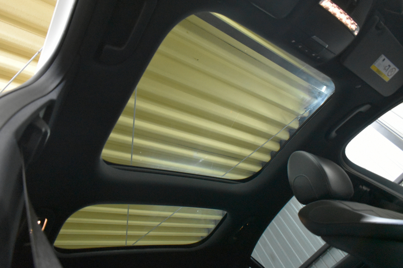 メルセデスベンツ Eクラス E250 AVG ｽﾎﾟｰﾂ ﾚｻﾞｰｴｸｽｸﾙｰｼﾌﾞP ﾚｰﾀﾞｰｾｰﾌﾃｨP ﾊﾟﾉﾗﾏｻﾝﾙｰﾌ 黒革 ﾌﾞﾙﾒｽﾀｰ ﾌｯﾄﾄﾗﾝｸ ｴｱﾊﾞﾗﾝｽP AMGｴｱﾛ19AW ﾃﾞｨｽﾄﾛ ﾌﾞﾗｲﾝﾄﾞS ﾚｰﾝｷｰﾌﾟ ﾅﾋﾞTV 360ｶﾒﾗ ｷｰﾚｽｺﾞｰ 2年保証