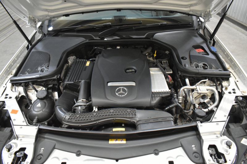 メルセデスベンツ Eクラス E250 AVG ｽﾎﾟｰﾂ ﾚｻﾞｰｴｸｽｸﾙｰｼﾌﾞP ﾚｰﾀﾞｰｾｰﾌﾃｨP ﾊﾟﾉﾗﾏｻﾝﾙｰﾌ 黒革 ﾌﾞﾙﾒｽﾀｰ ﾌｯﾄﾄﾗﾝｸ ｴｱﾊﾞﾗﾝｽP AMGｴｱﾛ19AW ﾃﾞｨｽﾄﾛ ﾌﾞﾗｲﾝﾄﾞS ﾚｰﾝｷｰﾌﾟ ﾅﾋﾞTV 360ｶﾒﾗ ｷｰﾚｽｺﾞｰ 2年保証