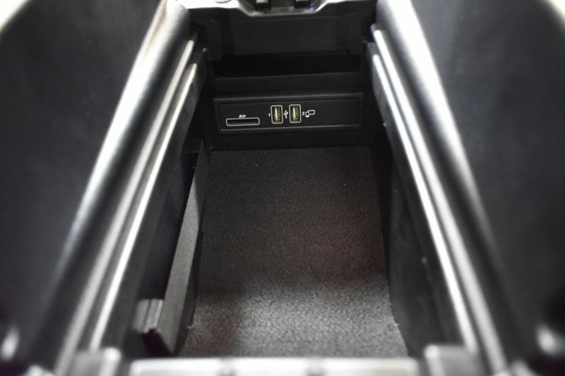 メルセデスベンツ Eクラス E250 AVG ｽﾎﾟｰﾂ ﾚｻﾞｰｴｸｽｸﾙｰｼﾌﾞP ﾚｰﾀﾞｰｾｰﾌﾃｨP ﾊﾟﾉﾗﾏｻﾝﾙｰﾌ 黒革 ﾌﾞﾙﾒｽﾀｰ ﾌｯﾄﾄﾗﾝｸ ｴｱﾊﾞﾗﾝｽP AMGｴｱﾛ19AW ﾃﾞｨｽﾄﾛ ﾌﾞﾗｲﾝﾄﾞS ﾚｰﾝｷｰﾌﾟ ﾅﾋﾞTV 360ｶﾒﾗ ｷｰﾚｽｺﾞｰ 2年保証