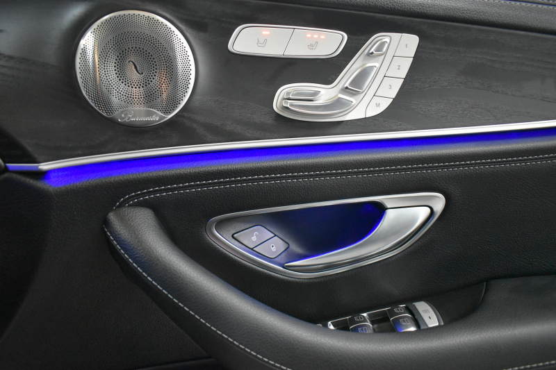 メルセデスベンツ Eクラス E250 AVG ｽﾎﾟｰﾂ ﾚｻﾞｰｴｸｽｸﾙｰｼﾌﾞP ﾚｰﾀﾞｰｾｰﾌﾃｨP ﾊﾟﾉﾗﾏｻﾝﾙｰﾌ 黒革 ﾌﾞﾙﾒｽﾀｰ ﾌｯﾄﾄﾗﾝｸ ｴｱﾊﾞﾗﾝｽP AMGｴｱﾛ19AW ﾃﾞｨｽﾄﾛ ﾌﾞﾗｲﾝﾄﾞS ﾚｰﾝｷｰﾌﾟ ﾅﾋﾞTV 360ｶﾒﾗ ｷｰﾚｽｺﾞｰ 2年保証