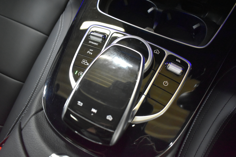 メルセデスベンツ Eクラス E250 AVG ｽﾎﾟｰﾂ ﾚｻﾞｰｴｸｽｸﾙｰｼﾌﾞP ﾚｰﾀﾞｰｾｰﾌﾃｨP ﾊﾟﾉﾗﾏｻﾝﾙｰﾌ 黒革 ﾌﾞﾙﾒｽﾀｰ ﾌｯﾄﾄﾗﾝｸ ｴｱﾊﾞﾗﾝｽP AMGｴｱﾛ19AW ﾃﾞｨｽﾄﾛ ﾌﾞﾗｲﾝﾄﾞS ﾚｰﾝｷｰﾌﾟ ﾅﾋﾞTV 360ｶﾒﾗ ｷｰﾚｽｺﾞｰ 2年保証