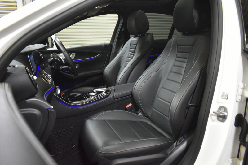 メルセデスベンツ Eクラス E250 AVG ｽﾎﾟｰﾂ ﾚｻﾞｰｴｸｽｸﾙｰｼﾌﾞP ﾚｰﾀﾞｰｾｰﾌﾃｨP ﾊﾟﾉﾗﾏｻﾝﾙｰﾌ 黒革 ﾌﾞﾙﾒｽﾀｰ ﾌｯﾄﾄﾗﾝｸ ｴｱﾊﾞﾗﾝｽP AMGｴｱﾛ19AW ﾃﾞｨｽﾄﾛ ﾌﾞﾗｲﾝﾄﾞS ﾚｰﾝｷｰﾌﾟ ﾅﾋﾞTV 360ｶﾒﾗ ｷｰﾚｽｺﾞｰ 2年保証