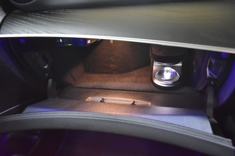 メルセデスベンツ Eクラス E250 AVG ｽﾎﾟｰﾂ ﾚｻﾞｰｴｸｽｸﾙｰｼﾌﾞP ﾚｰﾀﾞｰｾｰﾌﾃｨP ﾊﾟﾉﾗﾏｻﾝﾙｰﾌ 黒革 ﾌﾞﾙﾒｽﾀｰ ﾌｯﾄﾄﾗﾝｸ ｴｱﾊﾞﾗﾝｽP AMGｴｱﾛ19AW ﾃﾞｨｽﾄﾛ ﾌﾞﾗｲﾝﾄﾞS ﾚｰﾝｷｰﾌﾟ ﾅﾋﾞTV 360ｶﾒﾗ ｷｰﾚｽｺﾞｰ 2年保証