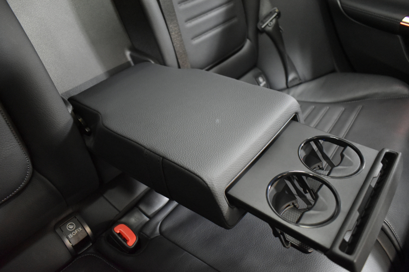 メルセデスベンツ Cクラス C200 4ﾏﾁｯｸ AVG AMGﾗｲﾝ ﾚｻﾞｰｴｸｽｸﾙｰｼﾌﾞ ﾚｰﾀﾞｰｾｰﾌﾃｨP ﾍﾞｰｼｯｸP  新型Cｸﾗｽ ISG搭載　9速 MEｺﾈｸﾄ 1ｵｰﾅｰ ﾊﾟﾉﾗﾏｻﾝﾙｰﾌ ﾋｰﾀｰ黒革 ACC LﾁｪﾝｼﾞA ﾌﾞﾗｲﾝﾄﾞS  AMGｴｱﾛ18AW MBUXﾅﾋﾞ360ｶﾒﾗ 2年保証