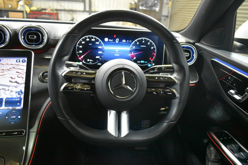 メルセデスベンツ Cクラス C200 4ﾏﾁｯｸ AVG AMGﾗｲﾝ ﾚｻﾞｰｴｸｽｸﾙｰｼﾌﾞ ﾚｰﾀﾞｰｾｰﾌﾃｨP ﾍﾞｰｼｯｸP  新型Cｸﾗｽ ISG搭載　9速 MEｺﾈｸﾄ 1ｵｰﾅｰ ﾊﾟﾉﾗﾏｻﾝﾙｰﾌ ﾋｰﾀｰ黒革 ACC LﾁｪﾝｼﾞA ﾌﾞﾗｲﾝﾄﾞS  AMGｴｱﾛ18AW MBUXﾅﾋﾞ360ｶﾒﾗ 2年保証