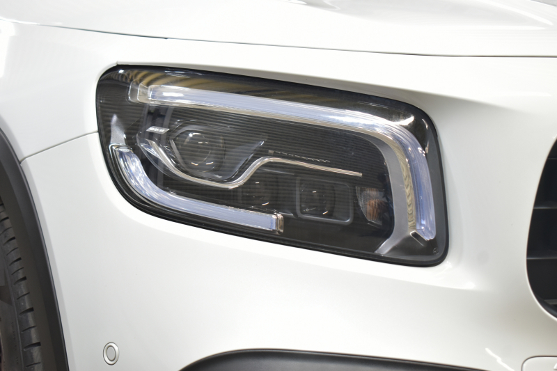 AMG GLB MercedesAMG GLB35 4ﾏﾁｯｸ AMGｱﾄﾞﾊﾞﾝｽﾄﾞ＆ﾊﾟﾌｫｰﾏﾝｽP ﾚｰﾀﾞｰｾｰﾌﾃｨP 1ｵｰﾅｰ 8速 ﾊﾟﾉﾗﾏｻﾝﾙｰﾌ ﾋｰﾀｰ赤/黒革 対話式ﾅﾋﾞ ﾃﾞｨｽﾄﾛ BSM Lｷｰﾌﾟ AMGｴｱﾛ19AW ｷｰﾚｽGO PTS HUD  地ﾃﾞｼﾞﾅﾋﾞ 360ｶﾒﾗ 2年保証