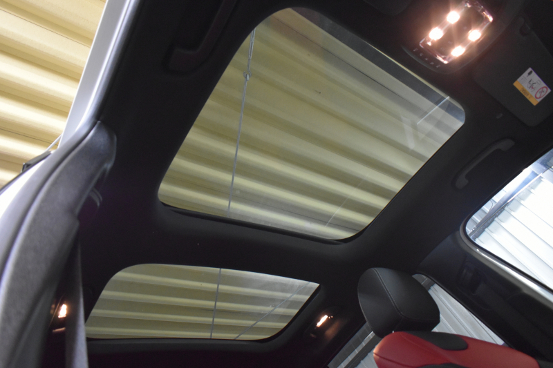 AMG GLB MercedesAMG GLB35 4ﾏﾁｯｸ AMGｱﾄﾞﾊﾞﾝｽﾄﾞ＆ﾊﾟﾌｫｰﾏﾝｽP ﾚｰﾀﾞｰｾｰﾌﾃｨP 1ｵｰﾅｰ 8速 ﾊﾟﾉﾗﾏｻﾝﾙｰﾌ ﾋｰﾀｰ赤/黒革 対話式ﾅﾋﾞ ﾃﾞｨｽﾄﾛ BSM Lｷｰﾌﾟ AMGｴｱﾛ19AW ｷｰﾚｽGO PTS HUD  地ﾃﾞｼﾞﾅﾋﾞ 360ｶﾒﾗ 2年保証