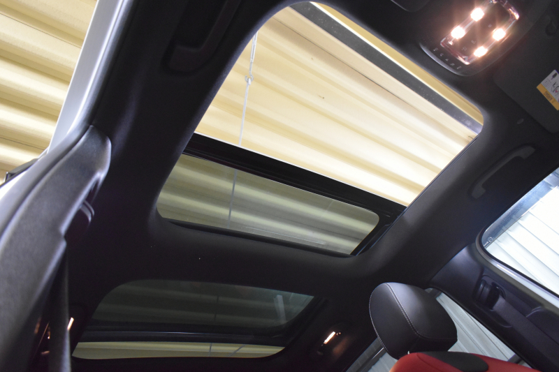 AMG GLB MercedesAMG GLB35 4ﾏﾁｯｸ AMGｱﾄﾞﾊﾞﾝｽﾄﾞ＆ﾊﾟﾌｫｰﾏﾝｽP ﾚｰﾀﾞｰｾｰﾌﾃｨP 1ｵｰﾅｰ 8速 ﾊﾟﾉﾗﾏｻﾝﾙｰﾌ ﾋｰﾀｰ赤/黒革 対話式ﾅﾋﾞ ﾃﾞｨｽﾄﾛ BSM Lｷｰﾌﾟ AMGｴｱﾛ19AW ｷｰﾚｽGO PTS HUD  地ﾃﾞｼﾞﾅﾋﾞ 360ｶﾒﾗ 2年保証