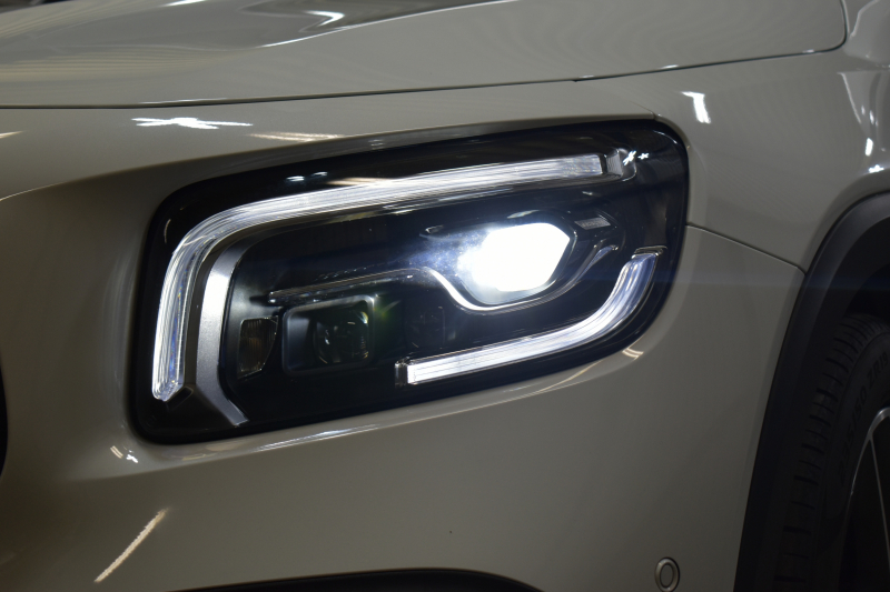 AMG GLB MercedesAMG GLB35 4ﾏﾁｯｸ AMGｱﾄﾞﾊﾞﾝｽﾄﾞ＆ﾊﾟﾌｫｰﾏﾝｽP ﾚｰﾀﾞｰｾｰﾌﾃｨP 1ｵｰﾅｰ 8速 ﾊﾟﾉﾗﾏｻﾝﾙｰﾌ ﾋｰﾀｰ赤/黒革 対話式ﾅﾋﾞ ﾃﾞｨｽﾄﾛ BSM Lｷｰﾌﾟ AMGｴｱﾛ19AW ｷｰﾚｽGO PTS HUD  地ﾃﾞｼﾞﾅﾋﾞ 360ｶﾒﾗ 2年保証