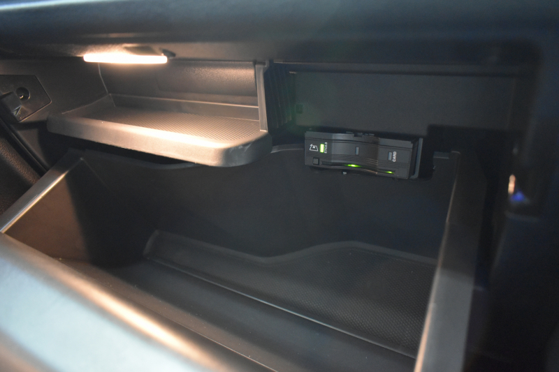 メルセデスベンツ GLB GLB250 4ﾏﾁｯｸ ｽﾎﾟｰﾂ AMGﾗｲﾝ ﾅｲﾄP ﾚｰﾀﾞｰｾｰﾌﾃｨP 黒革 AMGｴｱﾛ20AW MBUXﾅﾋﾞTV 360ｶﾒﾗ ﾃﾞｨｽﾄﾛﾆｯｸ ﾌﾞﾗｲﾝﾄﾞｽﾎﾟｯﾄ ﾚｰﾝｷｰﾌﾟ ｷｰﾚｽGO ﾌｯﾄｹﾞｰﾄ ﾜｲﾔﾚｽﾁｬｰｼﾞ ﾏﾙﾁｶﾗｰｱﾝﾋﾞｴﾝﾄ 3列ｼｰﾄ7人乗 2年保証