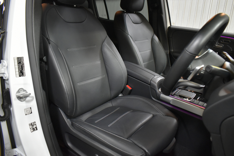 メルセデスベンツ GLB GLB250 4ﾏﾁｯｸ ｽﾎﾟｰﾂ AMGﾗｲﾝ ﾅｲﾄP ﾚｰﾀﾞｰｾｰﾌﾃｨP 黒革 AMGｴｱﾛ20AW MBUXﾅﾋﾞTV 360ｶﾒﾗ ﾃﾞｨｽﾄﾛﾆｯｸ ﾌﾞﾗｲﾝﾄﾞｽﾎﾟｯﾄ ﾚｰﾝｷｰﾌﾟ ｷｰﾚｽGO ﾌｯﾄｹﾞｰﾄ ﾜｲﾔﾚｽﾁｬｰｼﾞ ﾏﾙﾁｶﾗｰｱﾝﾋﾞｴﾝﾄ 3列ｼｰﾄ7人乗 2年保証