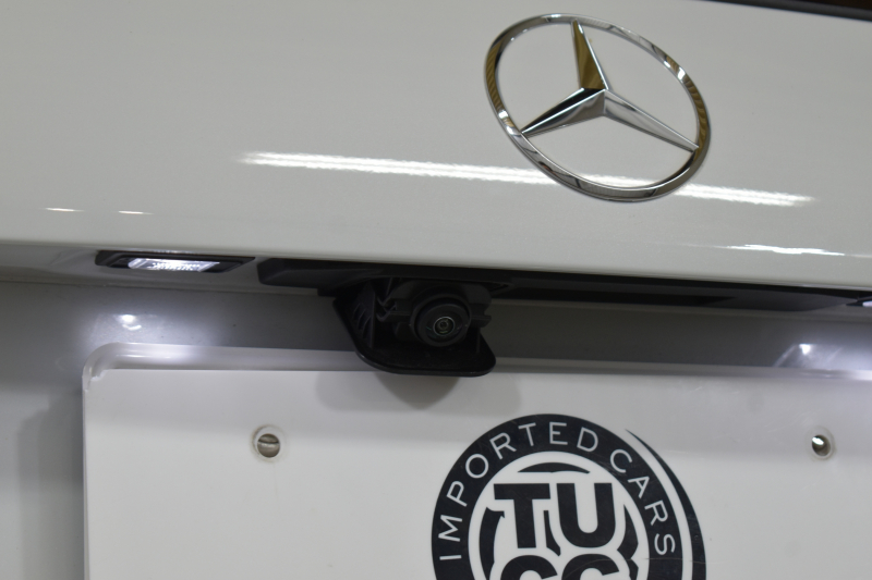 メルセデスベンツ GLB GLB250 4ﾏﾁｯｸ ｽﾎﾟｰﾂ AMGﾗｲﾝ ﾅｲﾄP ﾚｰﾀﾞｰｾｰﾌﾃｨP 黒革 AMGｴｱﾛ20AW MBUXﾅﾋﾞTV 360ｶﾒﾗ ﾃﾞｨｽﾄﾛﾆｯｸ ﾌﾞﾗｲﾝﾄﾞｽﾎﾟｯﾄ ﾚｰﾝｷｰﾌﾟ ｷｰﾚｽGO ﾌｯﾄｹﾞｰﾄ ﾜｲﾔﾚｽﾁｬｰｼﾞ ﾏﾙﾁｶﾗｰｱﾝﾋﾞｴﾝﾄ 3列ｼｰﾄ7人乗 2年保証