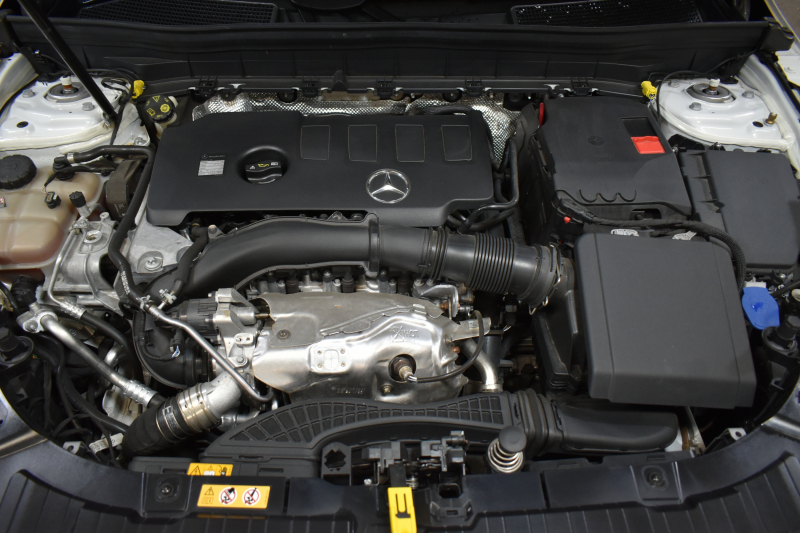 メルセデスベンツ GLB GLB250 4ﾏﾁｯｸ ｽﾎﾟｰﾂ AMGﾗｲﾝ ﾅｲﾄP ﾚｰﾀﾞｰｾｰﾌﾃｨP 黒革 AMGｴｱﾛ20AW MBUXﾅﾋﾞTV 360ｶﾒﾗ ﾃﾞｨｽﾄﾛﾆｯｸ ﾌﾞﾗｲﾝﾄﾞｽﾎﾟｯﾄ ﾚｰﾝｷｰﾌﾟ ｷｰﾚｽGO ﾌｯﾄｹﾞｰﾄ ﾜｲﾔﾚｽﾁｬｰｼﾞ ﾏﾙﾁｶﾗｰｱﾝﾋﾞｴﾝﾄ 3列ｼｰﾄ7人乗 2年保証