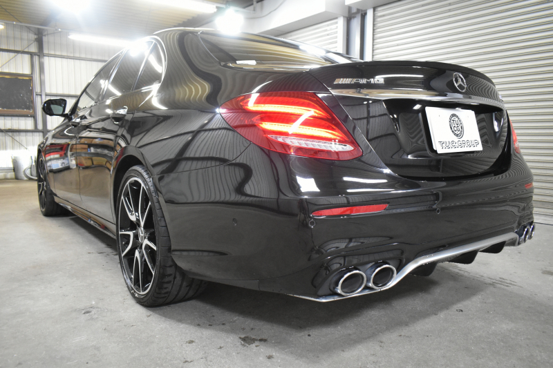 AMG Eクラス E53 4ﾏﾁｯｸ+ ｴｸｽｸﾙｰｼﾌﾞP ﾚｰﾀﾞｰｾｰﾌﾃｨP 3.0ﾘｯﾀｰ/435馬力 4WD ﾊﾟﾉﾗﾏｻﾝﾙｰﾌ ﾋｰﾀｰ/ﾍﾞﾝﾁﾚｰﾀｰ黒革 ﾌﾞﾙﾒｽﾀｰ HUD ﾌｯﾄﾄﾗﾝｸ ﾃﾞｨｽﾄﾛ BSM Lﾁｪﾝｼﾞ AMGｴｱﾛ20AW 地ﾃﾞｼﾞﾅﾋﾞ 360ｶﾒﾗ ｷｰﾚｽGO LEDﾍｯﾄﾞﾗｲﾄ 2年保証