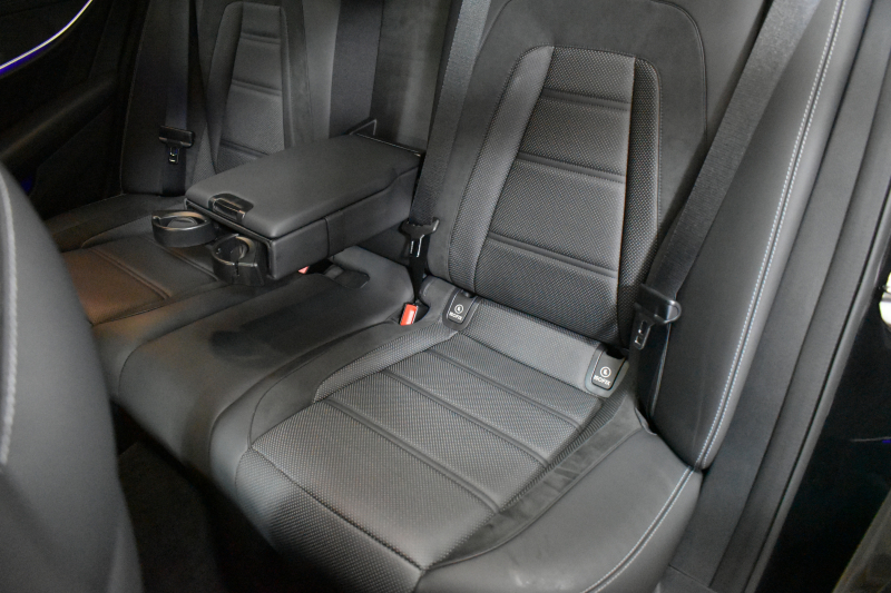 AMG Eクラス E53 4ﾏﾁｯｸ+ ｴｸｽｸﾙｰｼﾌﾞP ﾚｰﾀﾞｰｾｰﾌﾃｨP 3.0ﾘｯﾀｰ/435馬力 4WD ﾊﾟﾉﾗﾏｻﾝﾙｰﾌ ﾋｰﾀｰ/ﾍﾞﾝﾁﾚｰﾀｰ黒革 ﾌﾞﾙﾒｽﾀｰ HUD ﾌｯﾄﾄﾗﾝｸ ﾃﾞｨｽﾄﾛ BSM Lﾁｪﾝｼﾞ AMGｴｱﾛ20AW 地ﾃﾞｼﾞﾅﾋﾞ 360ｶﾒﾗ ｷｰﾚｽGO LEDﾍｯﾄﾞﾗｲﾄ 2年保証