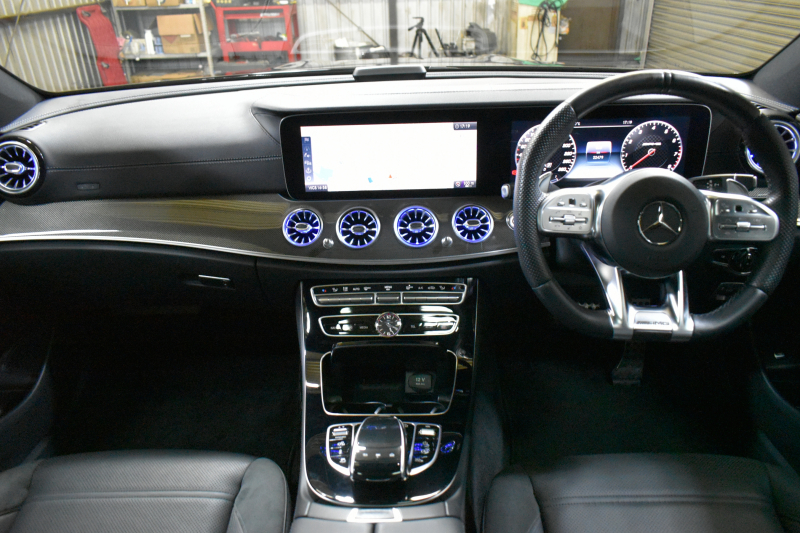 AMG Eクラス E53 4ﾏﾁｯｸ+ ｴｸｽｸﾙｰｼﾌﾞP ﾚｰﾀﾞｰｾｰﾌﾃｨP 3.0ﾘｯﾀｰ/435馬力 4WD ﾊﾟﾉﾗﾏｻﾝﾙｰﾌ ﾋｰﾀｰ/ﾍﾞﾝﾁﾚｰﾀｰ黒革 ﾌﾞﾙﾒｽﾀｰ HUD ﾌｯﾄﾄﾗﾝｸ ﾃﾞｨｽﾄﾛ BSM Lﾁｪﾝｼﾞ AMGｴｱﾛ20AW 地ﾃﾞｼﾞﾅﾋﾞ 360ｶﾒﾗ ｷｰﾚｽGO LEDﾍｯﾄﾞﾗｲﾄ 2年保証