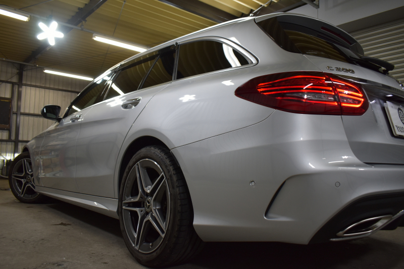 メルセデスベンツ Cクラス C200ﾜｺﾞﾝ AVG AMGﾗｲﾝ ﾚｰﾀﾞｰSP 後期型  9速 ﾐｰｺﾈｸﾄ ﾃﾞｨｽﾄﾛ ﾆｯｸ ﾌﾞﾗｲﾝﾄﾞｽﾎﾟｯﾄA Lﾁｪﾝｼﾞｱｼｽﾄ 誤発進 ﾋｰﾀｰ黒革 AMGｴｱﾛ18AW ｷｰﾚｽGo PTS 電動Rｹﾞｰﾄ 地ﾃﾞｼﾞﾅﾋﾞBｶﾒﾗ 2年保証