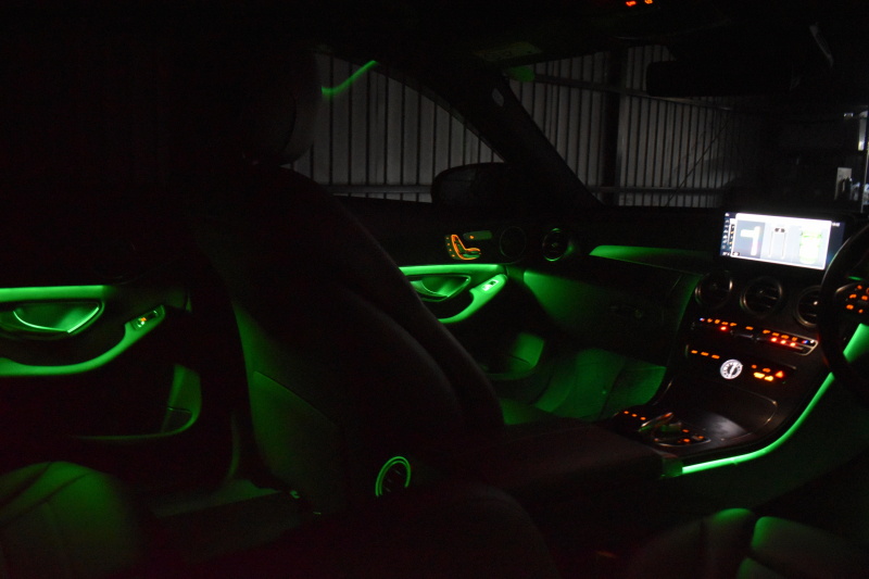 メルセデスベンツ Cクラス C200ﾜｺﾞﾝ AVG AMGﾗｲﾝ ﾚｰﾀﾞｰSP 後期型  9速 ﾐｰｺﾈｸﾄ ﾃﾞｨｽﾄﾛ ﾆｯｸ ﾌﾞﾗｲﾝﾄﾞｽﾎﾟｯﾄA Lﾁｪﾝｼﾞｱｼｽﾄ 誤発進 ﾋｰﾀｰ黒革 AMGｴｱﾛ18AW ｷｰﾚｽGo PTS 電動Rｹﾞｰﾄ 地ﾃﾞｼﾞﾅﾋﾞBｶﾒﾗ 2年保証