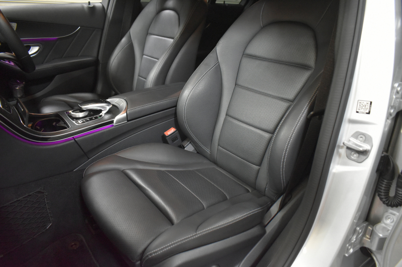 メルセデスベンツ Cクラス C200ﾜｺﾞﾝ AVG AMGﾗｲﾝ ﾚｰﾀﾞｰSP 後期型  9速 ﾐｰｺﾈｸﾄ ﾃﾞｨｽﾄﾛ ﾆｯｸ ﾌﾞﾗｲﾝﾄﾞｽﾎﾟｯﾄA Lﾁｪﾝｼﾞｱｼｽﾄ 誤発進 ﾋｰﾀｰ黒革 AMGｴｱﾛ18AW ｷｰﾚｽGo PTS 電動Rｹﾞｰﾄ 地ﾃﾞｼﾞﾅﾋﾞBｶﾒﾗ 2年保証