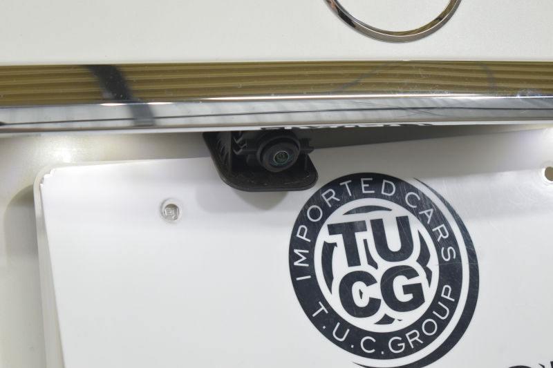 メルセデスベンツ Cクラス C220d AVG AMGﾗｲﾝ  RSP 後期型  ﾃﾞｨｰｾﾞﾙﾀｰﾎﾞ194馬力 燃費18.9km MEｺﾈ 9速 ﾋｰﾀｰ黒革 ﾃﾞｨｽﾄﾛ BSM LﾁｪﾝｼﾞAMGｴｱﾛ18AW ｷｰGO PTS 地ﾃﾞｼﾞﾅﾋﾞBｶﾒ 2年保証