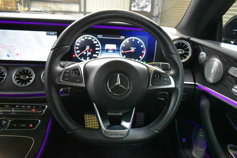 メルセデスベンツ Eクラス E200 ｸｰﾍﾟ ｽﾎﾟｰﾂ ﾚｻﾞｰPﾚｰﾀﾞｰｾｰﾌﾃｨP   燃費13.8KM ﾊﾟﾉﾗﾏｻﾝﾙｰﾌ ﾋｰﾀｰ黒革 ﾃﾞｨｽﾄﾛ BSM Lﾁｪﾝｼﾞ AMGｴｱﾛ19AW ｷｰﾚｽGO ﾊﾟｰｸﾄﾛ HUD ﾌﾞﾙﾒS ﾏﾙﾁｶﾗｰｱﾝﾋﾞｴﾝﾄ 純正ﾅﾋﾞ 360ｶﾒﾗ 2年保証
