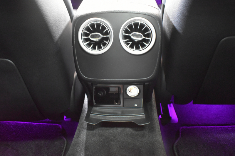 メルセデスベンツ Eクラス E200 ｸｰﾍﾟ ｽﾎﾟｰﾂ ﾚｻﾞｰPﾚｰﾀﾞｰｾｰﾌﾃｨP   燃費13.8KM ﾊﾟﾉﾗﾏｻﾝﾙｰﾌ ﾋｰﾀｰ黒革 ﾃﾞｨｽﾄﾛ BSM Lﾁｪﾝｼﾞ AMGｴｱﾛ19AW ｷｰﾚｽGO ﾊﾟｰｸﾄﾛ HUD ﾌﾞﾙﾒS ﾏﾙﾁｶﾗｰｱﾝﾋﾞｴﾝﾄ 純正ﾅﾋﾞ 360ｶﾒﾗ 2年保証