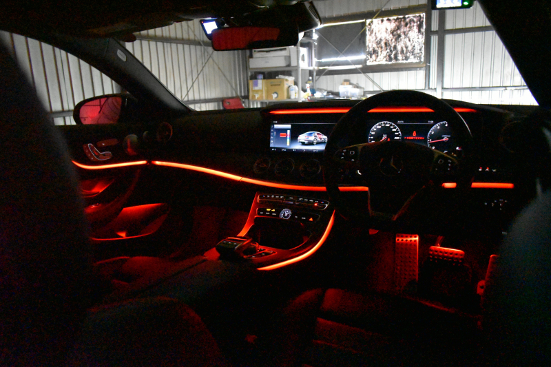 メルセデスベンツ Eクラス E200 ｸｰﾍﾟ ｽﾎﾟｰﾂ ﾚｻﾞｰPﾚｰﾀﾞｰｾｰﾌﾃｨP   燃費13.8KM ﾊﾟﾉﾗﾏｻﾝﾙｰﾌ ﾋｰﾀｰ黒革 ﾃﾞｨｽﾄﾛ BSM Lﾁｪﾝｼﾞ AMGｴｱﾛ19AW ｷｰﾚｽGO ﾊﾟｰｸﾄﾛ HUD ﾌﾞﾙﾒS ﾏﾙﾁｶﾗｰｱﾝﾋﾞｴﾝﾄ 純正ﾅﾋﾞ 360ｶﾒﾗ 2年保証