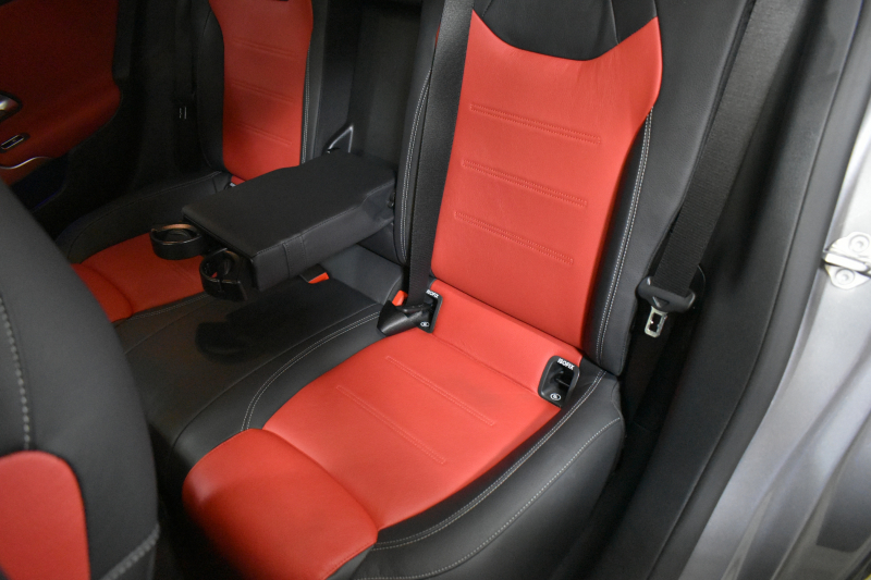 AMG CLAクラス CLA45S 4Mﾌﾟﾗｽ ｼｭｰﾃｨﾝｸﾞB ﾚｰﾀﾞｰｾｰﾌﾃｨP ﾊﾟﾉﾗﾏｻﾝﾙｰﾌ 19AW ﾚｯﾄﾞｷｬﾘﾊﾟｰ 赤黒革 ﾊﾟﾌｫｰﾏﾝｽｽﾃｱﾘﾝｸﾞ ﾄﾞﾗｲﾌﾞｺﾝﾄﾛｰﾙｽｲｯﾁ MBUXﾅﾋﾞTV Bｶﾒﾗ ﾌｯﾄｹﾞｰﾄ ﾜｲﾔﾚｽﾁｬｰｼﾞ ﾃﾞｨｽﾄﾛﾆｯｸ ﾌﾞﾗｲﾝﾄﾞｽﾎﾟｯﾄ ｷｰﾚｽｺﾞｰ 2年保証