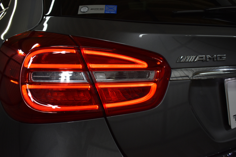 メルセデスベンツ GLA GLA45 4ﾏﾁｯｸ ﾚｰﾀﾞｰｾｰﾌﾃｨP 高出力ｴﾝｼﾞﾝ360馬力  ﾋｰﾀｰ黒革 ﾃﾞｨｽﾄﾛﾆｯｸﾌﾟﾗｽ ﾌﾞﾗｲﾝｯﾄﾞｽﾎﾟｯﾄ ﾚｰﾝｷｰﾌﾟ AMGｴｱﾛ19AW ｷｰﾚｽGO ﾏﾙﾁｶﾗｰｱﾝﾋﾞｴﾝﾄ 地デジBｶﾒﾗ ﾊﾟｰｸﾄﾛﾆｯｸ 2年保証